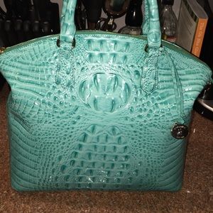 Meet your Posher, Yolanda